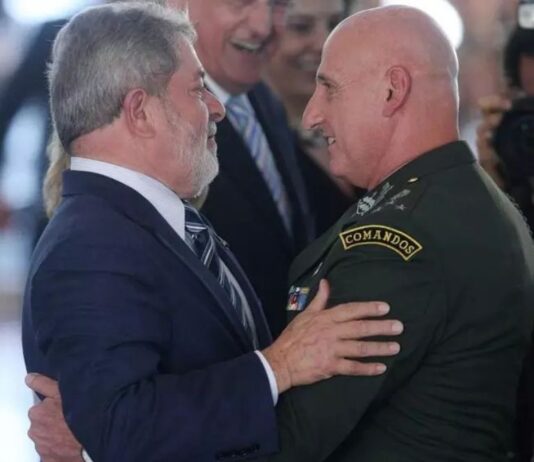 Ex-Ministro do GSI desmente Lula e diz que governo tinha acesso as imagens