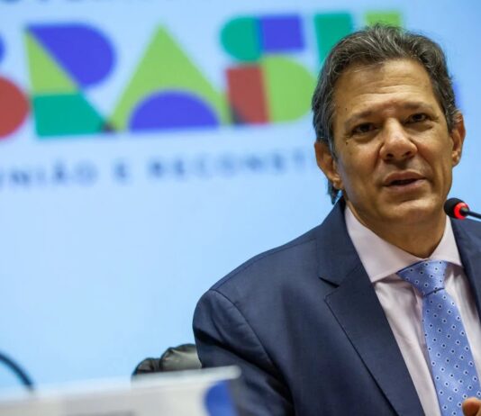 Mais impostos: Haddad quer tributar site de apostas esportivas