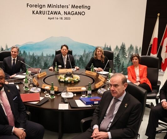 Após fala de Lula G7 alerta sobre ‘custos severos’ para países que ajudarem a Rússia