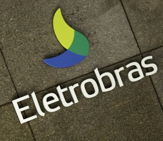 Câmara dos Deputados defende rejeição da ação do governo Lula contra a Eletrobras no STF