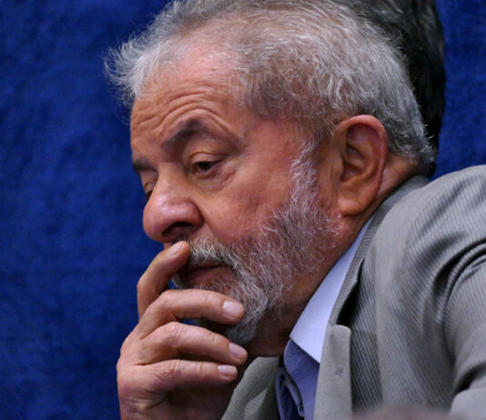 Déficit das contas públicas chega a R$ 20,2 bilhões em novembro e se afasta da meta fiscal