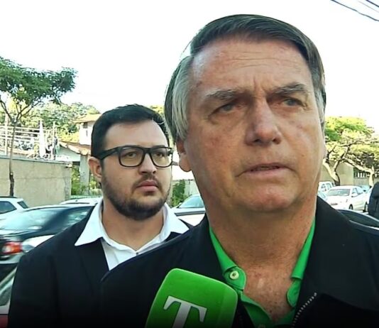 PF intima Bolsonaro a depor em investigação sobre plano de ‘golpe’