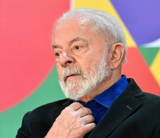 “O Estado de Israel também está cometendo vários atos de terrorismo” diz Lula em chegada de Brasileiros de Gaza