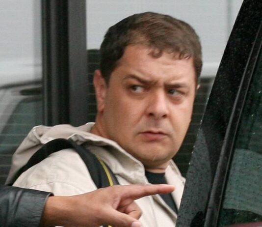 Lulinha ironiza acusações e brinca sobre “Ferrari de ouro”, relatam amigos