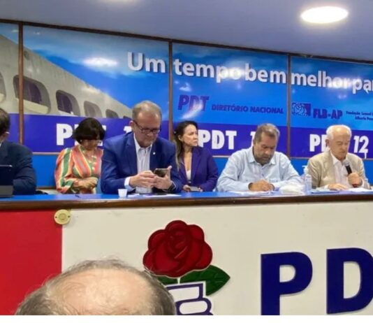 Crise no PDT: Depois de muita confusão entre os irmãos Ferreira Gomes, partido decide destituir Cid da presidência