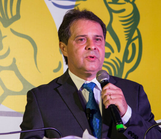 Justiça eleitoral define por unanimidade desfiliação de Evandro Leitão do PDT