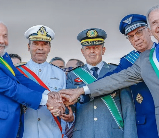 Ministro da Defesa de Lula diz que não houve golpe no 8 de Janeiro