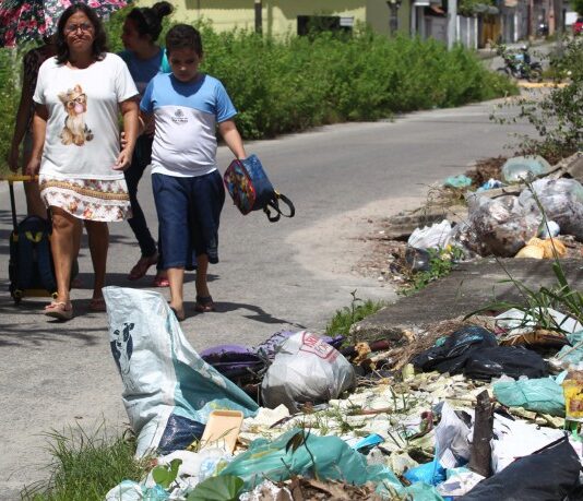 Aumento de Imposto: Taxa do lixo em Fortaleza terá reajuste de quase 40% em 2024