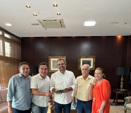 Grupo de Roberto Pessoa quer apoio do PT em Maracanaú: ‘Nossa diferença é com os Ferreira Gomes’