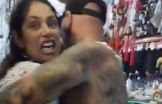 Polícia indicia autora de ataque antissemita na Bahia que pode pegar 10 anos de prisão