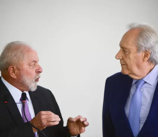 Lula avisa a Lewandowski que irá vetar projeto contra saidinha