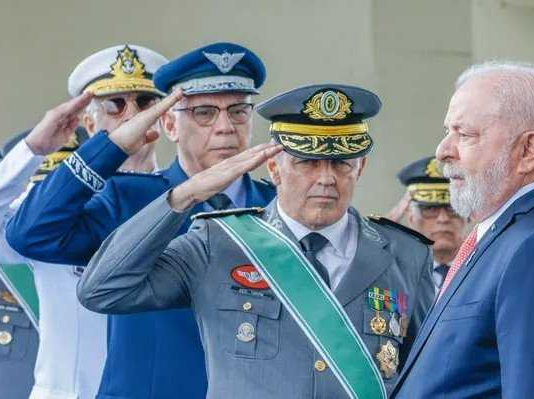 07 de setembro de Lula terá MST homenageado e escolas cívico-militares excluídas