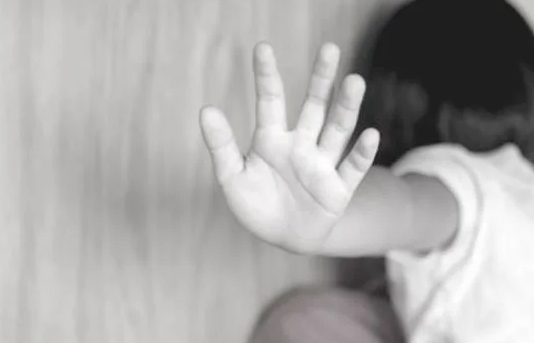 Em 2024, uma criança sofreu abuso sexual a cada dois dias em Fortaleza