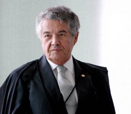 Ex-Ministro do STF Marco Aurélio questiona “hoje qual dos integrantes do STF sai na rua?”