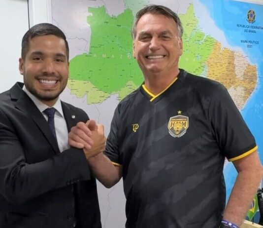 André Fernandes anuncia a vinda de Bolsonaro ao Ceará para apoiar as candidaturas do PL e título de cidadão Fortalezense