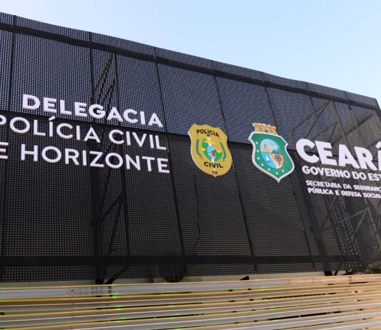 Pandemia da Bala: Dois adolescentes de 15 anos são executados a tiros em bar na região metropolitana em Fortaleza