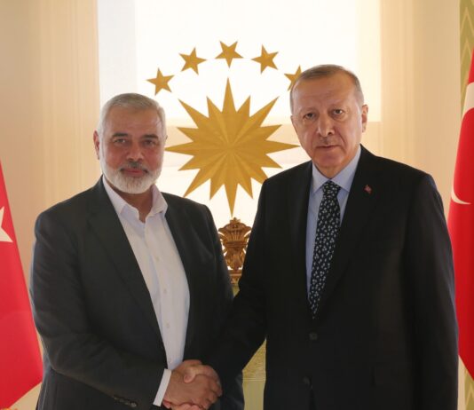 Presidente turco, Recep Tayyip Erdogan, recebe líder do grupo terrorista Hamas no fim de semana