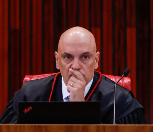 Rumble e Trump Media entram com nova ação contra Moraes nos EUA