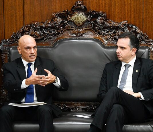 Proposta do novo Código Civil inclui regulação da internet brasileira com “padrão Moraes”