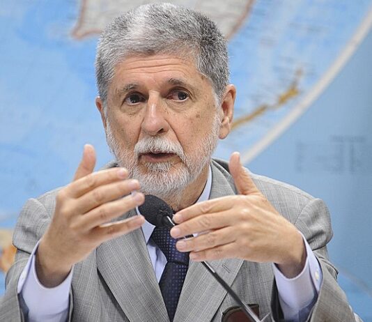 Assessor especial de Lula, Celso Amorim diz que embaixador do Brasil não volta a Israel