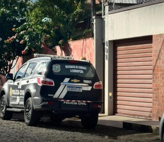 Prefeito de Cascavel do PT é alvo de investigação por lavagem de dinheiro e fraude