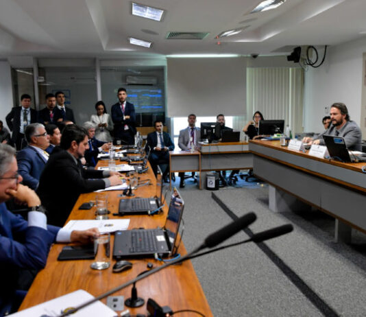 Comissão vota projeto para aumentar pena por crimes durante saidinhas