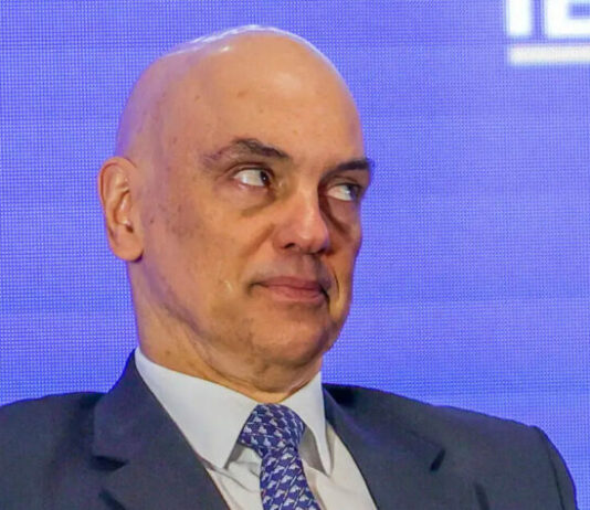 ‘Moraes tem reprimido a liberdade de expressão on-line nos últimos anos’, afirma jornal Americano