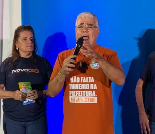 Em inauguração do Comitê Central da campanha, Eduardo Girão promete acabar com “troca de favor e de barganha, de toma lá dá cá”