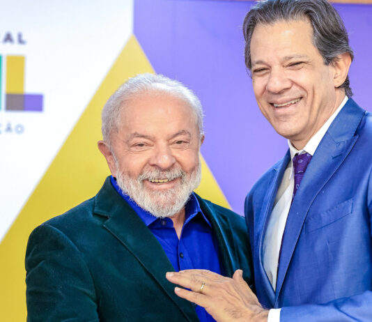 Governo Lula aumenta impostos de importação de mais de 1.200 produtos