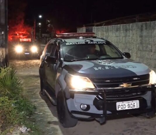 Tentativa de chacina em Pacatuba deixa 2 mortos e pelo menos 5 baleados