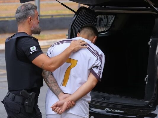 Polícia desmantela esquema de tráfico de drogas para servidores do STF