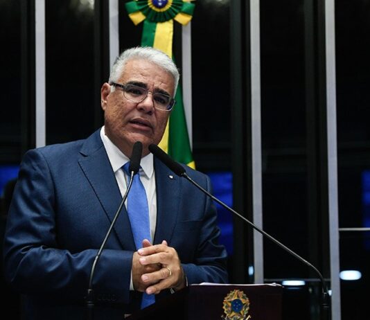 Crítica de Girão sobre ‘conflito de interesse de advogados do Senado no STF’ vira alvo de censura