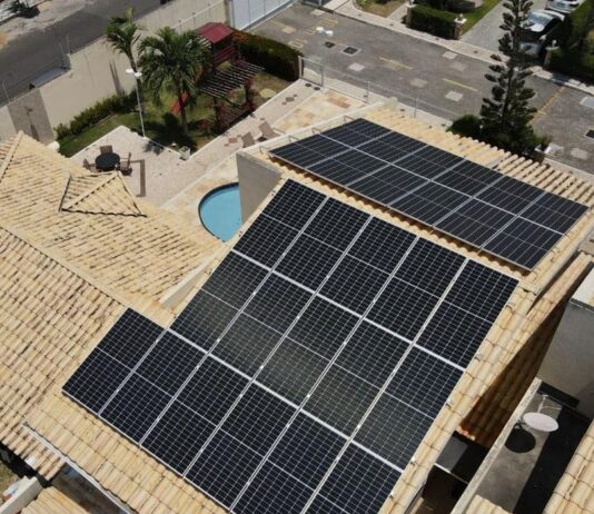 Com aumento de imposto do governo Lula, instalação de placas solares ficará até 10% mais cara
