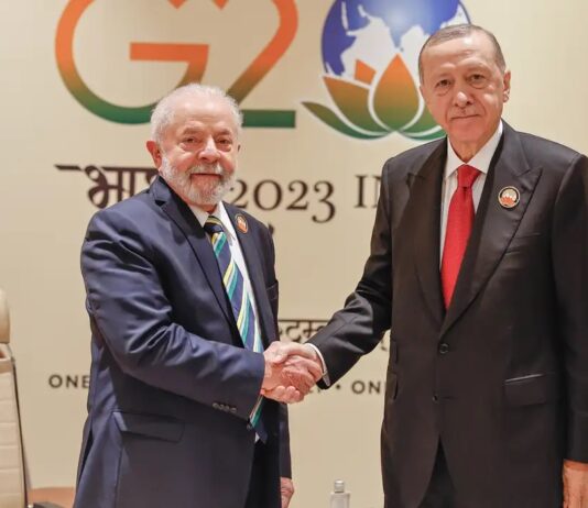 Brasil assina carta da Turquia para pedir embargo de armas a Israel