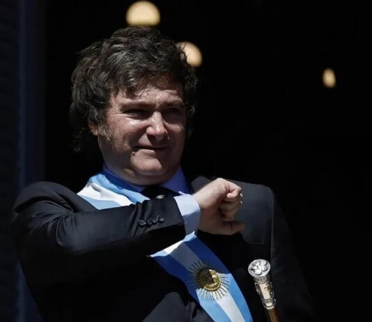 Em outubro a balança comercial da Argentina registrou um superávit de 888 milhões de dólares