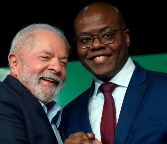 Comissão de Ética arquiva pedido de investigação contra o ex-ministro Silvio Almeida