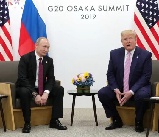 Putin está aberto a discutir acordo de paz com Trump, dizem fontes