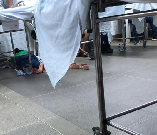 Caos na saúde no Ceará: Médicos e enfermeiros do IJF compram insumos e remédios para ajudar pacientes