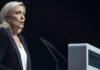 Promotoria francesa pede 5 anos de prisão e de inelegibilidade para a líder da direita Marine Le Pen