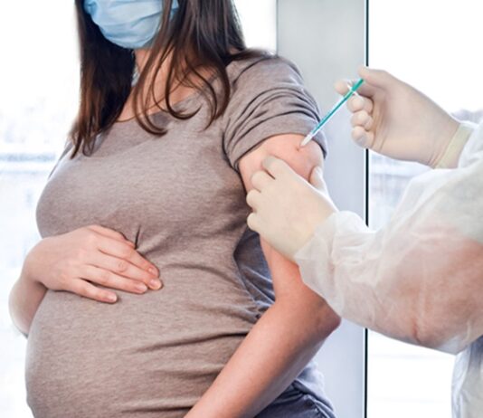 Família de grávida que morreu após vacina de COVID receberá mais de R$ 1 milhão