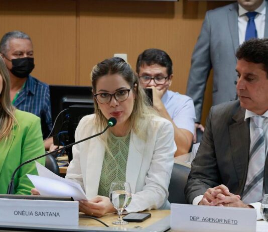 Em votação secreta Onélia Santana tem indicação aprovada pela Alece e será conselheira do TCE Ceará