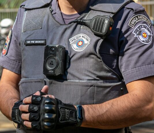 Barroso determina uso obrigatório de câmeras pela polícia de SP