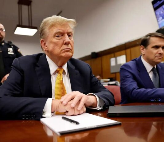 Juiz decide que Trump não tem imunidade presidencial em caso de suposto suborno