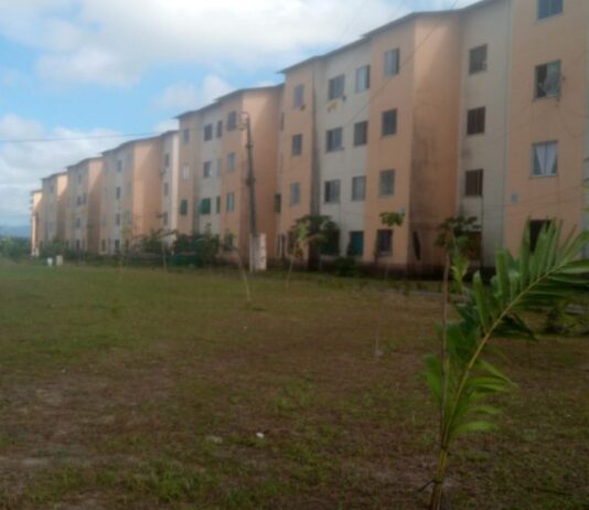 Moradores que se recusavam a sair de condomínio eram mortos durante disputa de facções no Bom Jardim