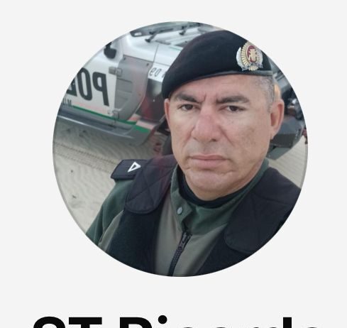 Policial militar é brutalmente assassinado com varios tiros e faca cravada na cabeça no bairro Pirambu em Fortaleza