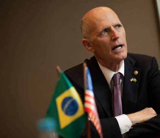 Senadores americanos exigem posicionamento de Lula sobre declarações de Maduro sobre Porto Rico