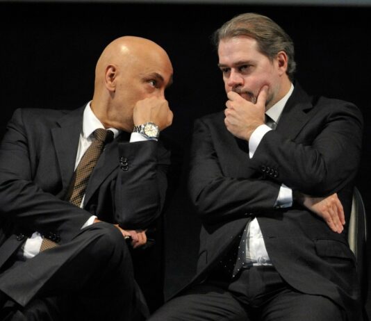 Revista Britânica diz que STF está envolvido em “enorme escândalo”