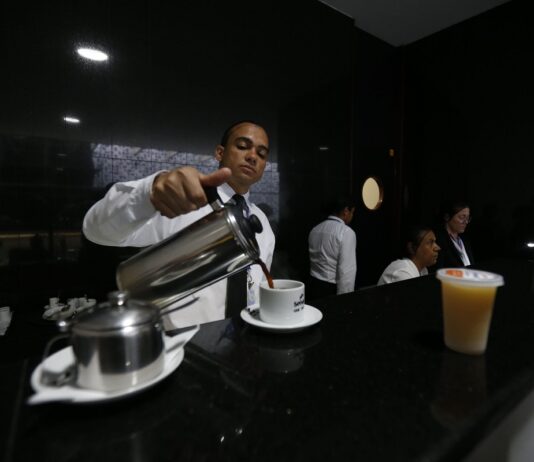 Câmara deve gastar quase R$ 2 milhões com aquisição de café