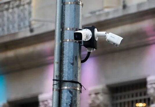 Defensoria Pública de SP pede fim do uso de câmeras de reconhecimento facial em Carnaval de 2025