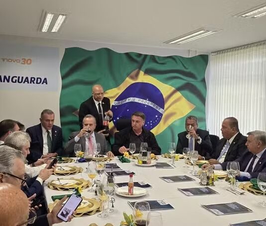 Bolsonaro diz acreditar que Câmara tem quórum para aprovar PL da Anistia